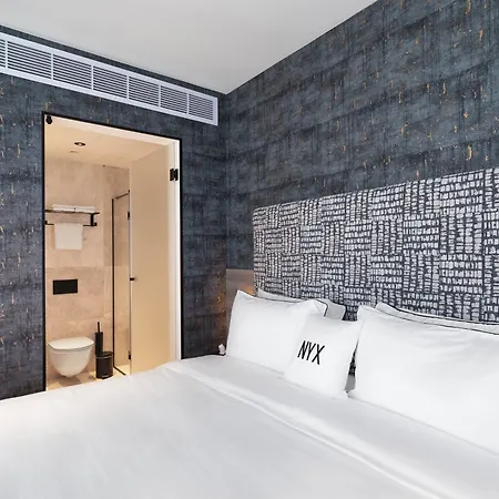 Hotel Nyx