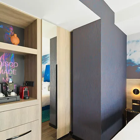 Hotel Nyx Limassol