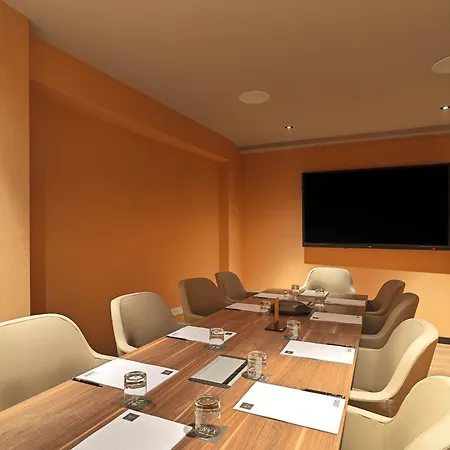 Nyx 4* Λεμεσός