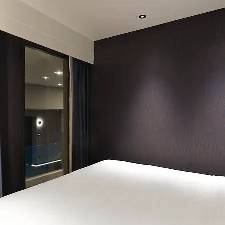 Nyx By Leonardo Hotel