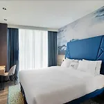 Hotel Nyx 4*